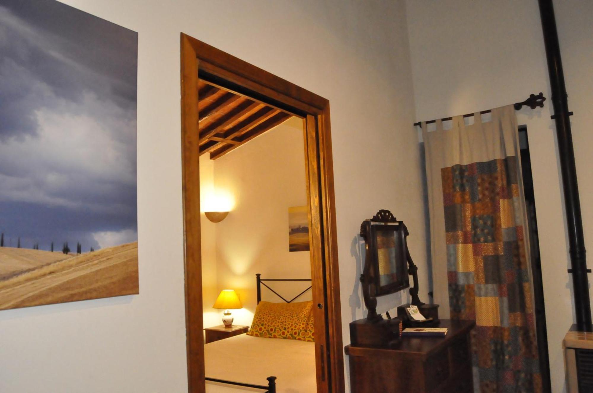 Casa Vacanze "Nonna Vela" Petroio ภายนอก รูปภาพ